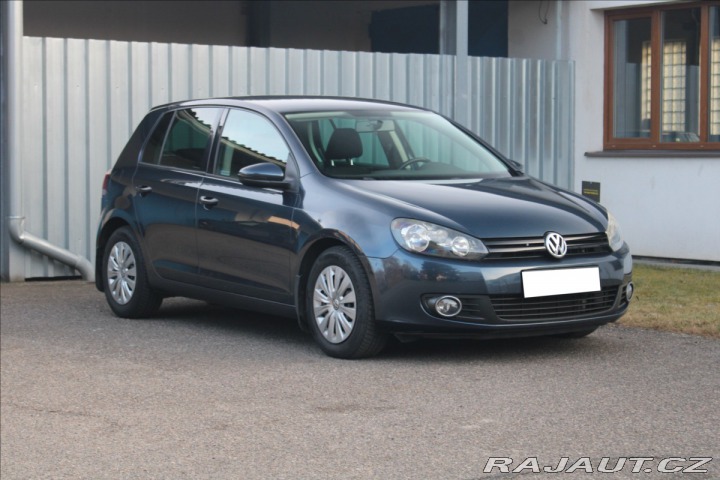 Volkswagen Golf 1,2 TSI 77 kW Trendline 2012