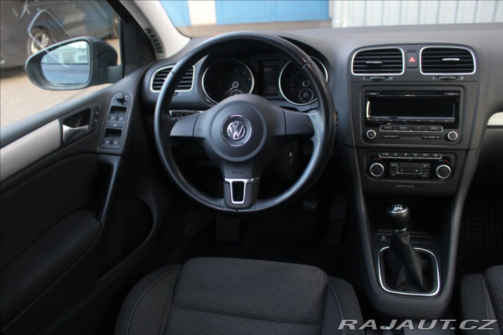 Volkswagen Golf 1,2 TSI 77 kW Trendline 2012