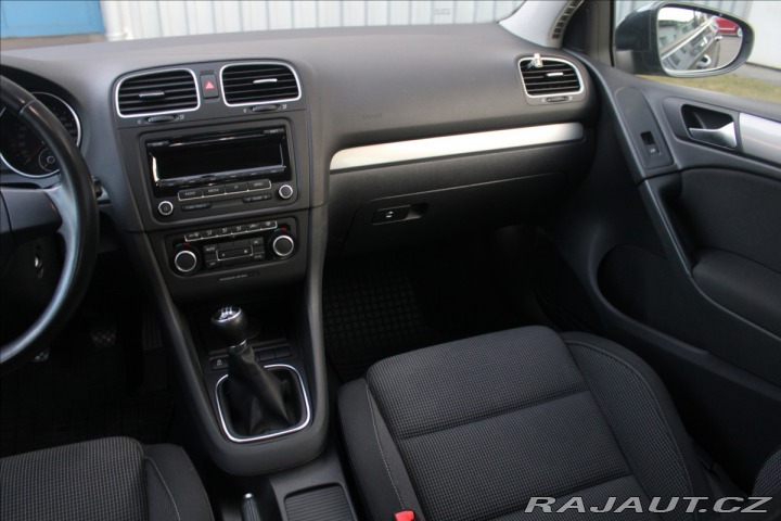 Volkswagen Golf 1,2 TSI 77 kW Trendline 2012