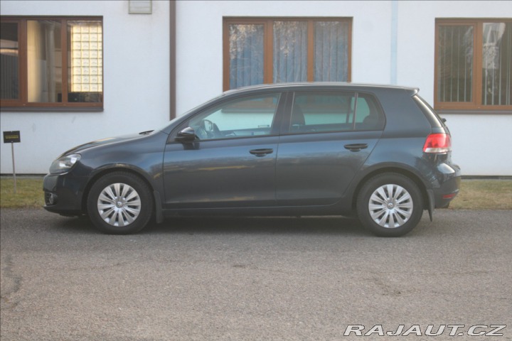 Volkswagen Golf 1,2 TSI 77 kW Trendline 2012