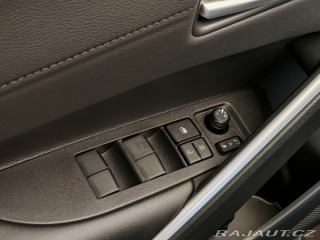 Toyota Corolla Cross 2,0 Hybrid e-CVT Executiv 2024