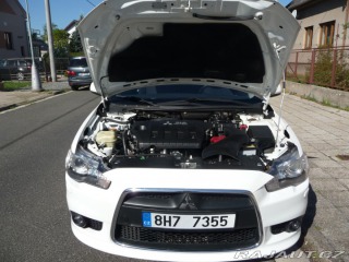 Mitsubishi Lancer VIII 1,8 DI-D MIVEC 2010