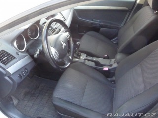 Mitsubishi Lancer VIII 1,8 DI-D MIVEC 2010