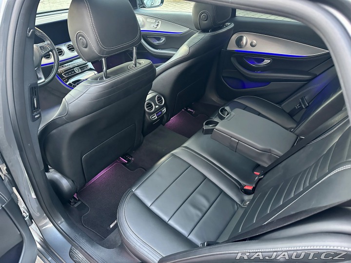 Mercedes-Benz E 220 d AMG Line 9G-Tronic 2017
