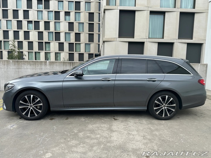 Mercedes-Benz E 220 d AMG Line 9G-Tronic 2017
