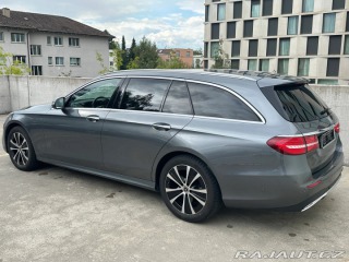 Mercedes-Benz E 220 d AMG Line 9G-Tronic 2017