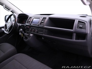 Volkswagen Caravelle 2,0 TDI Navi Tažné 9-Míst 2016