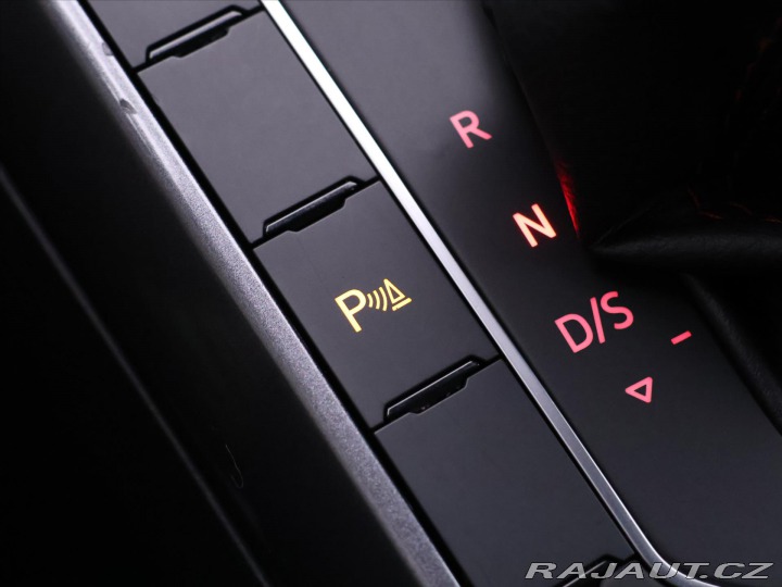 Volkswagen Polo 2,0 TSI 147kW DSG Virtual 2020