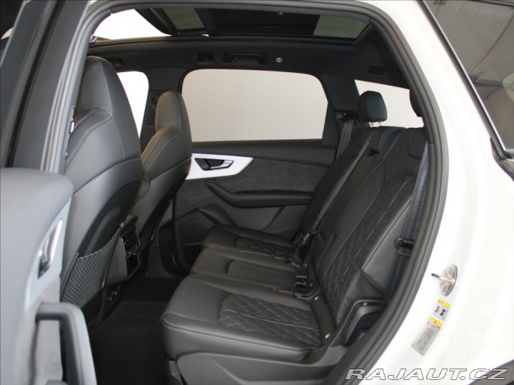 Audi Q7 3,0 50TDi S-Line PC: 3 01 2025