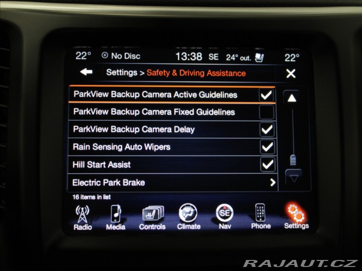 Jeep Cherokee 3,2 V6 4x4 AT Limited 1.M 2014