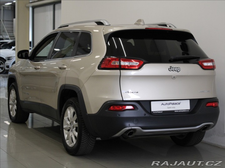 Jeep Cherokee 3,2 V6 4x4 AT Limited 1.M 2014