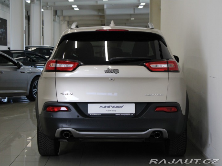 Jeep Cherokee 3,2 V6 4x4 AT Limited 1.M 2014
