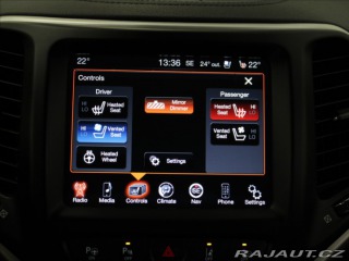 Jeep Cherokee 3,2 V6 4x4 AT Limited 1.M 2014