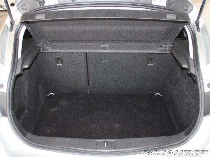 Opel Astra 1,6 i 85kW Cosmo 69 480 k 2013