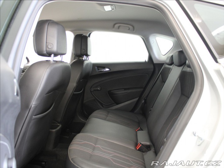 Opel Astra 1,6 i 85kW Cosmo 69 480 k 2013