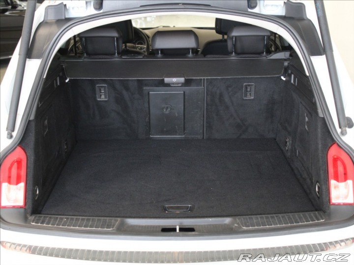 Opel Insignia 2,0 CDTi 4x4 AT Country T 2015