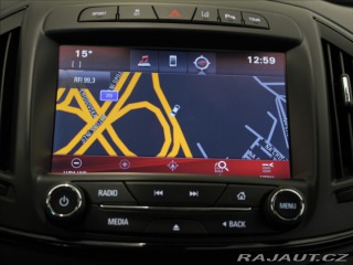 Opel Insignia 2,0 CDTi 4x4 AT Country T 2015