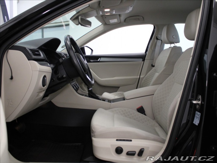 Škoda Superb 2,0 TDi DSG Style Canton 2015