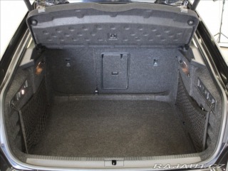 Škoda Superb 2,0 TDi DSG Style Canton 2015
