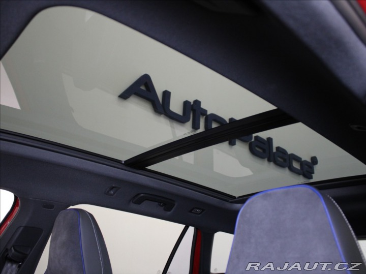 Volkswagen Passat 2,0 TDi R-Line PANO Tažné 2025