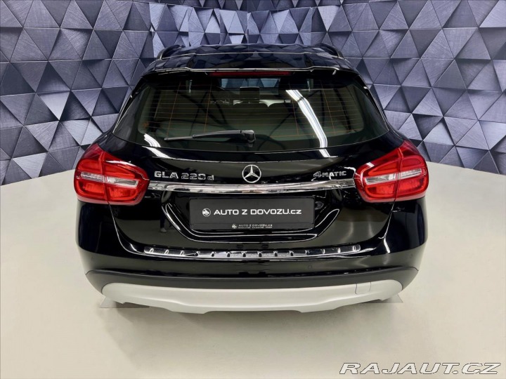 Mercedes-Benz GLA 220d 7G-TRONIC 4MATIC STY 2016