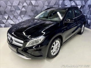 Mercedes-Benz GLA 220d 7G-TRONIC 4MATIC STY 2016