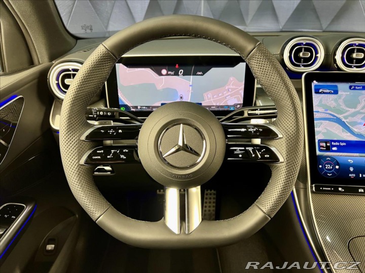 Mercedes-Benz GLC 220d 4MATIC AMG, DISTRONI 2025
