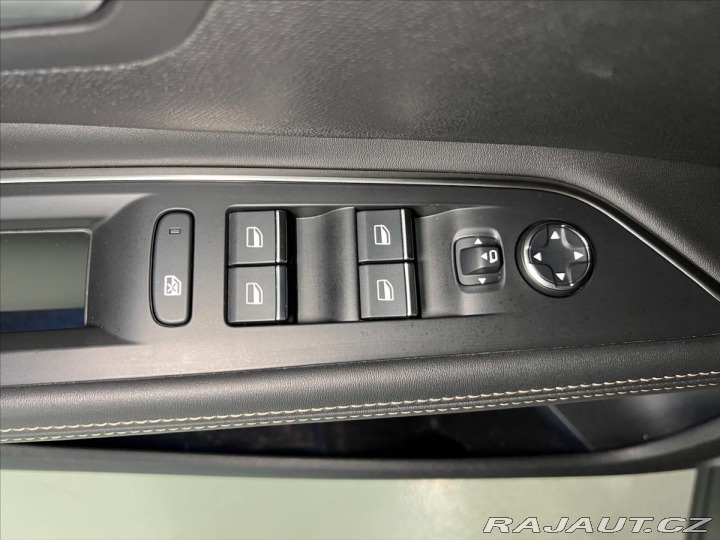 Peugeot 5008 2,0 HDi 180 S&S AT8 G 2021