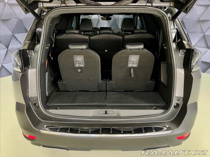 Peugeot 5008 2,0 HDi 180 S&S AT8 G 2021