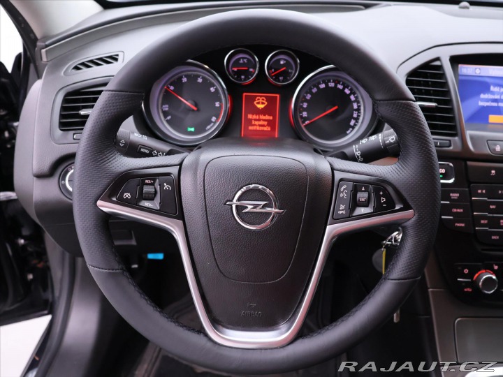 Opel Insignia 2,0 CDTI 118KW Sport Temp 2011
