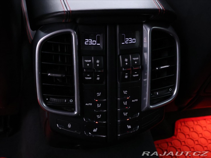 Porsche Cayenne 3,0 TDI 180kW V6 CZ DPH 2012