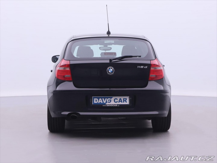 BMW 1 2,0 118d 105kW Aut.klima 2010