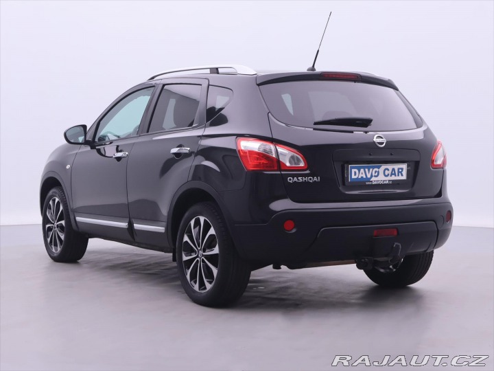 Nissan Qashqai 1,6 i 86kW Acenta CZ 1.M 2012