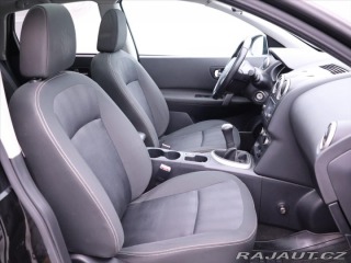 Nissan Qashqai 1,6 i 86kW Acenta  CZ 1.M 2012