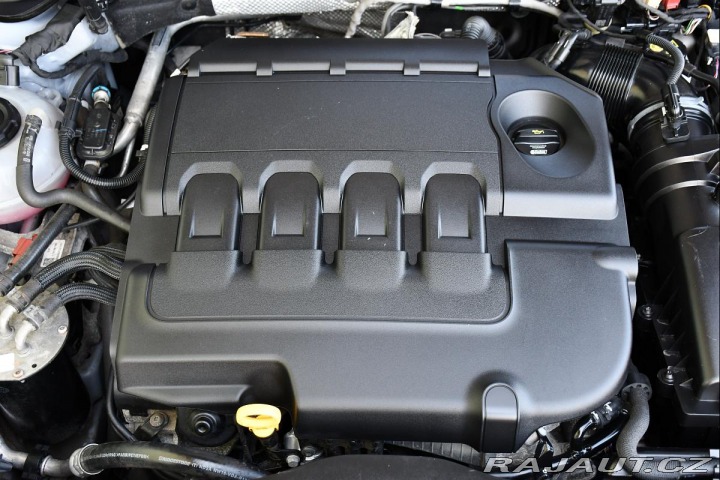 Volkswagen Passat 2.0TDi 140kW LED NAVI ČR 2019