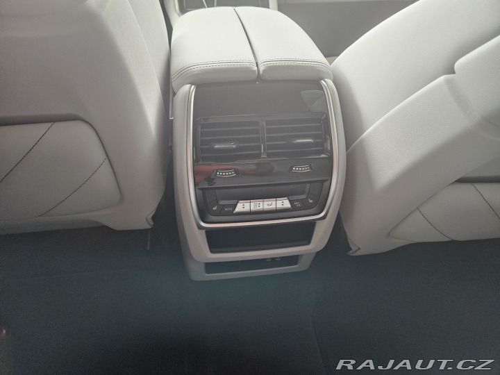 BMW XM INDIVIDUAL 2024