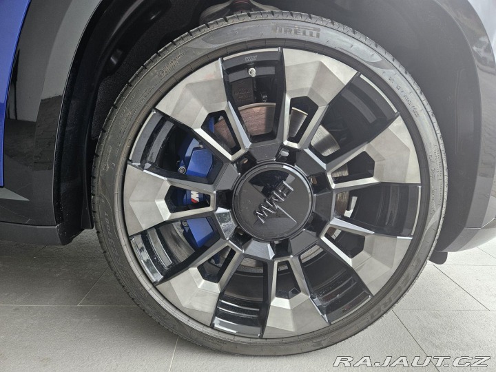 BMW XM INDIVIDUAL 2024
