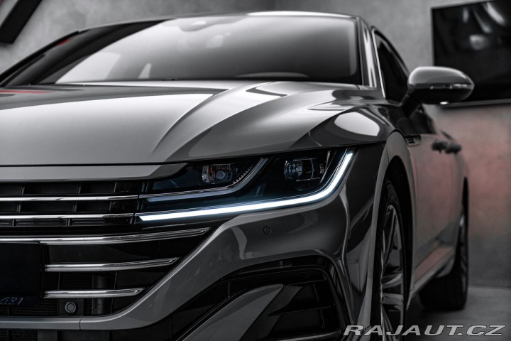 Volkswagen Arteon Shooting Brake 2.0TDI  DS 1800