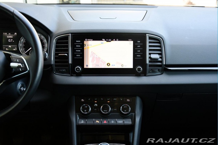Škoda Karoq 2.0TDi STYLE TAŽNÉ ACC 1. 2021