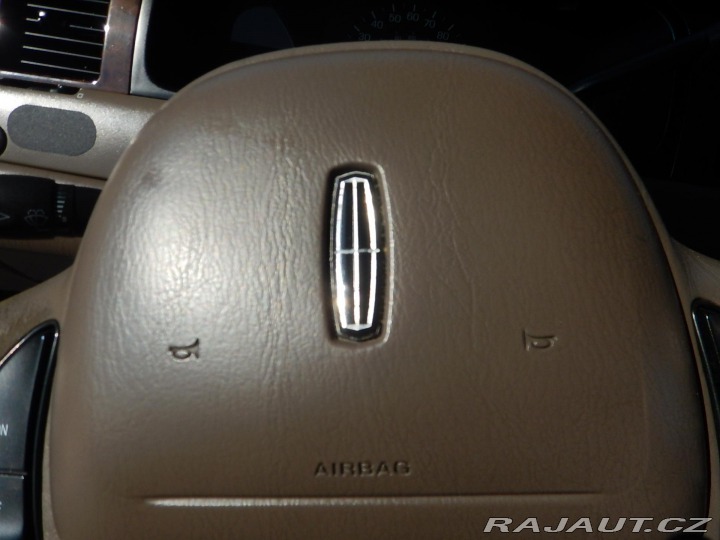 Lincoln Town Car 4.6 i 160 kw 1998