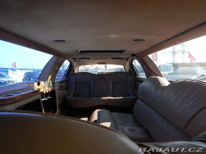 Lincoln Town Car 4.6 i 160 kw 1998