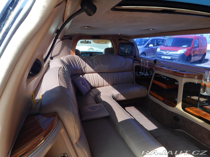Lincoln Town Car 4.6 i 160 kw 1998