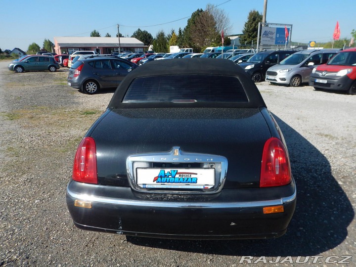 Lincoln Town Car 4.6 i 160 kw 1998