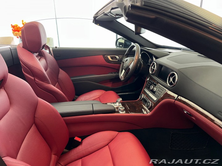 Mercedes-Benz SL 500 2012