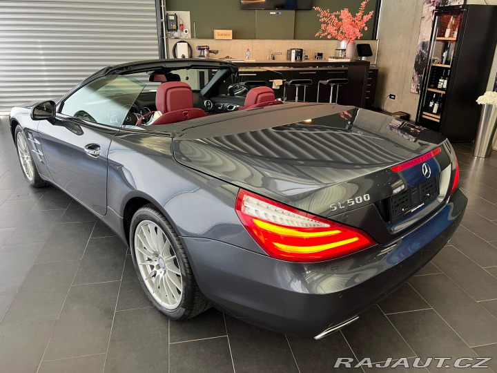 Mercedes-Benz SL 500 2012