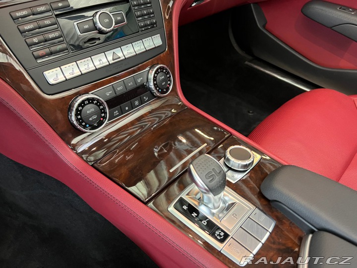 Mercedes-Benz SL 500 2012