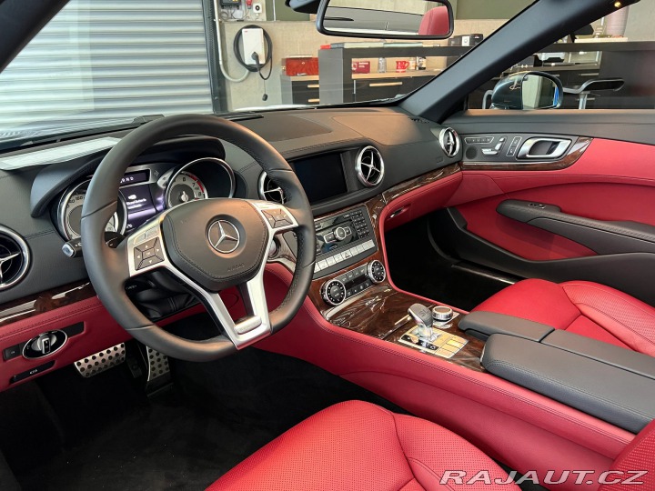 Mercedes-Benz SL 500 2012
