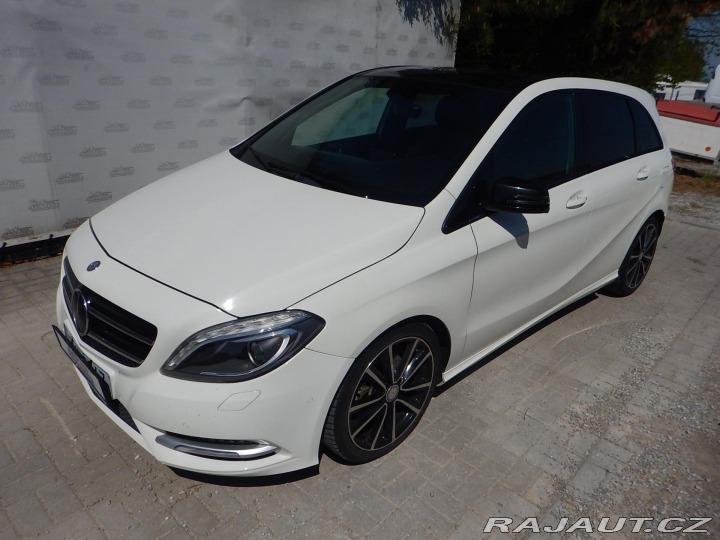 Mercedes-Benz B B 180 CDI, PANORAMA 2012