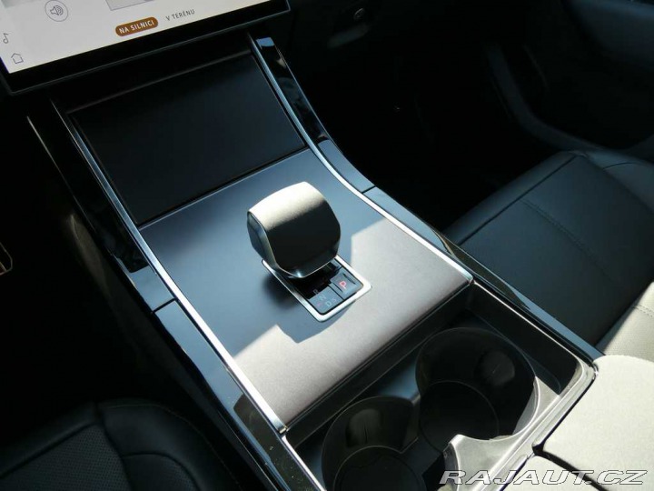 Land Rover Range Rover Velar 3,0 Dynamic SE D300 4x4 a 2026