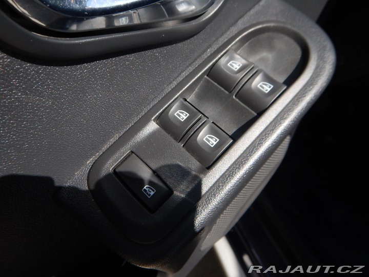 Dacia Duster 1.2 TCe, ČR, SERVISKA,TAŽ 2014